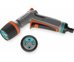 Gardena Comfort Multi Reinigungsspritze (4 Sprühbilder, Frostschutz) für 17€ (-20%)
