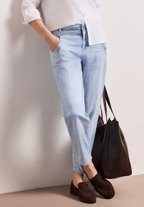 Street One High Waist Barrel Leg Loose Fit Jeans ultra bleached wash (Damen) für 49€ (-12%)