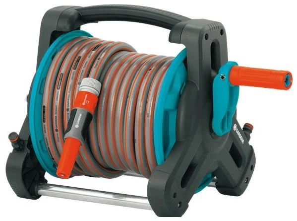Gardena Classic 10 Set Schlauchtrommel, 10m für 44€ (-6%)