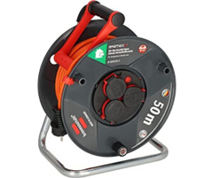 Brennenstuhl Garant V2 IP44 Kabeltrommel 50m für 78€ (-27%)
