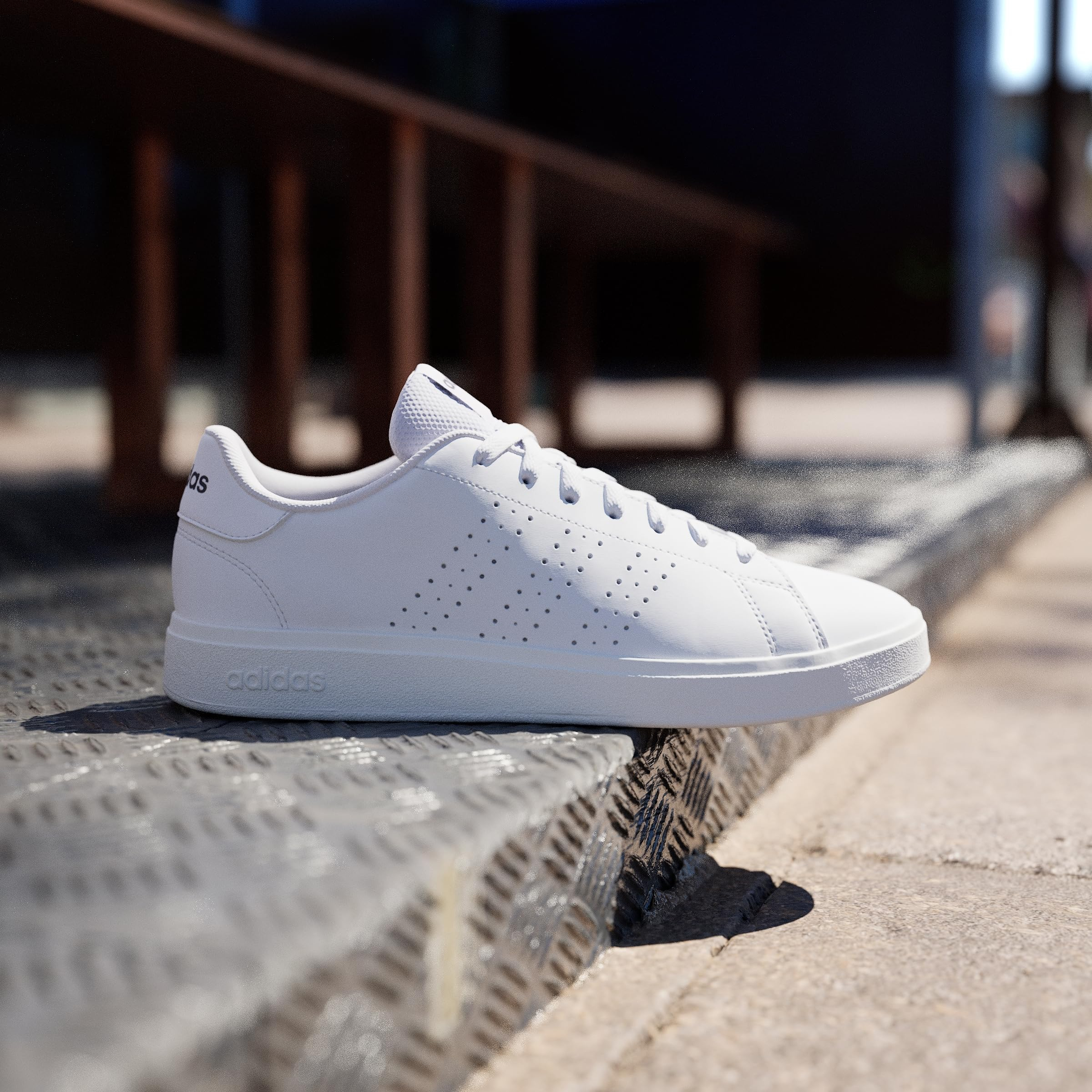 adidas Unisex Advantage Base 2.0 Schuh in vielen Größen für 53€ (-9%)